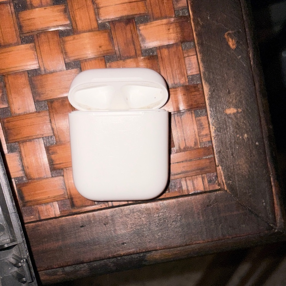 Wireless Earbuds Charging Case